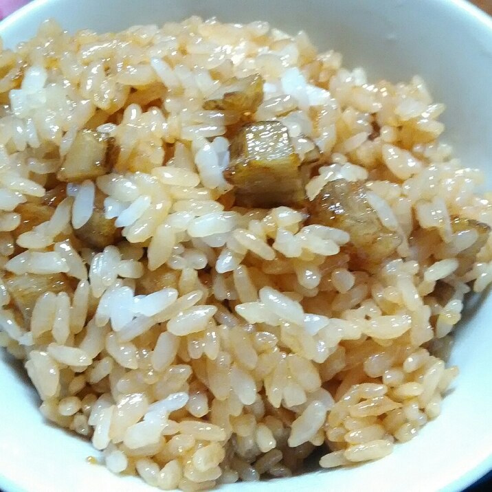 ごぼうのご飯、冷めても美味しいしおにぎりにも最高